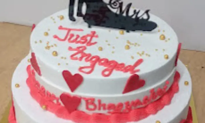 Honey Bee The Live Caucus Shop